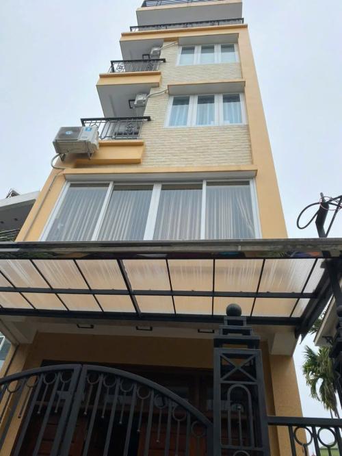 Nhà mới Keng trung tâm Gò Vấp, 3PN đẹp, sổ vuông giá cạnh tranh